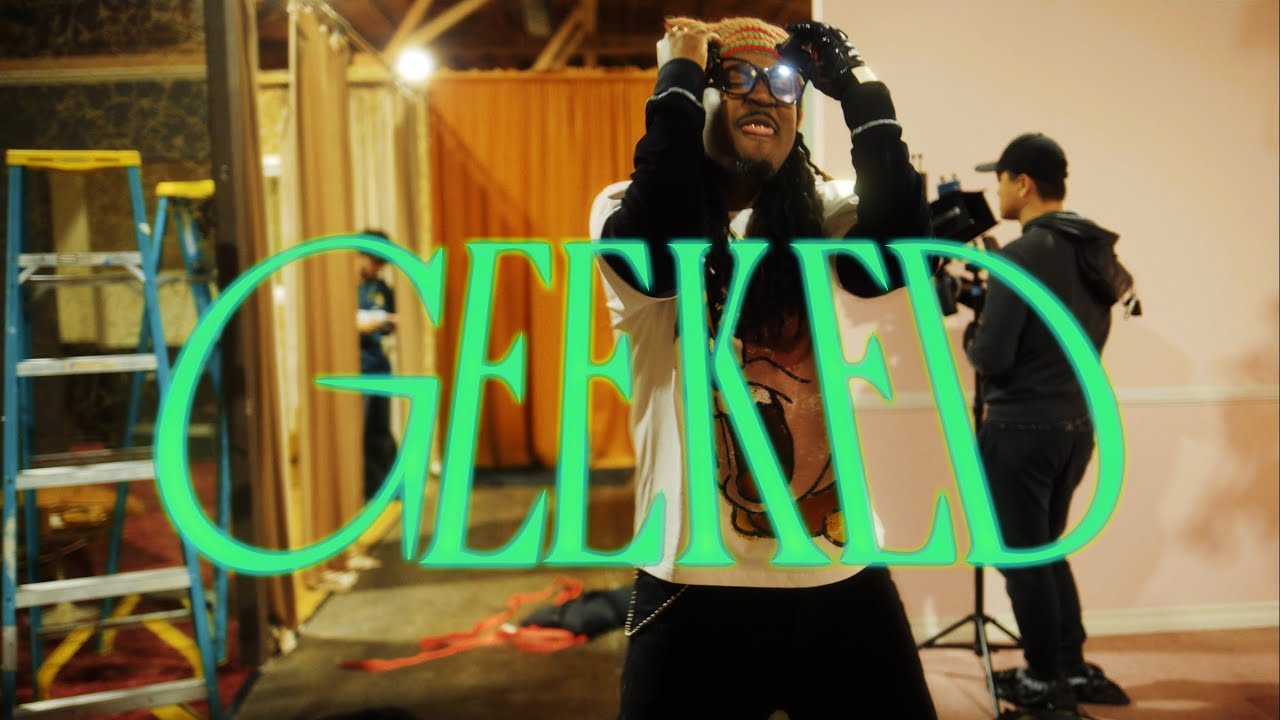 GEEKED Lyrics